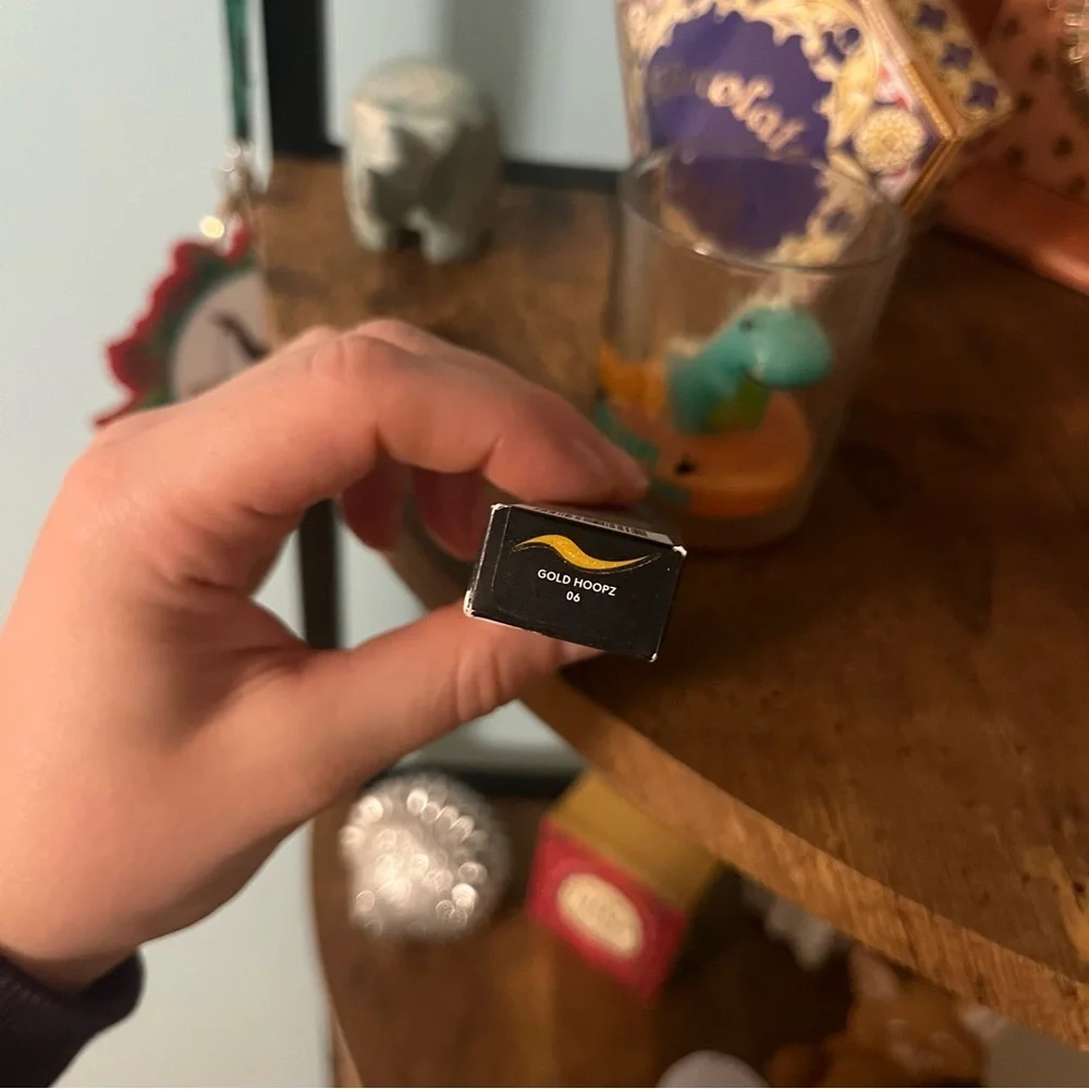 FENTY BEAUTY by Rihanna Shawdowstix Longwear Eyeshadow Stick Gold Hoopz NWT